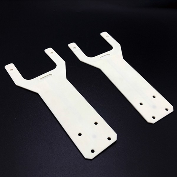 Wafer handling manipulator ceramic arm