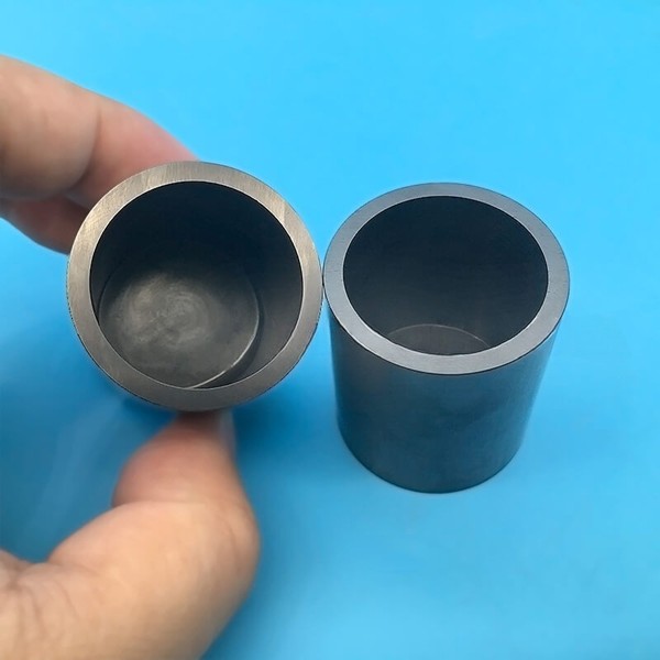 Small silicon nitride ceramic crucible